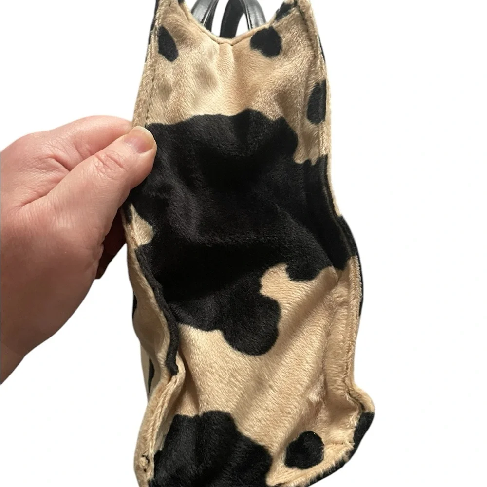 EUC Faux Fur Cow Animal Print Black and Tan Shoulder Tote Bag - Picture 5 of 8